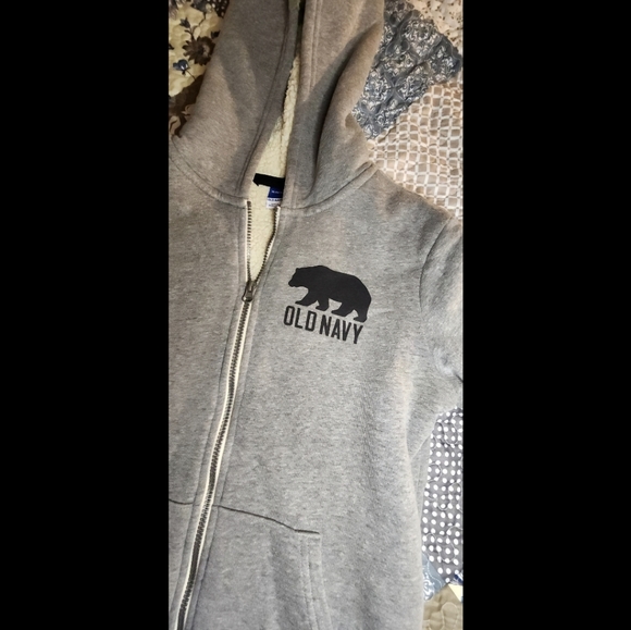 Big kids OLD NAVY fleece zip up - Picture 5 of 6